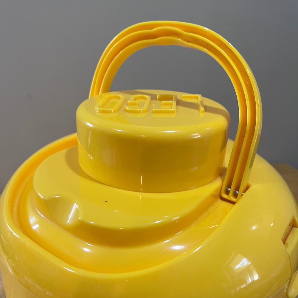 LEGO Minifigure Head Sort and Store Yellow Storage Bucket Sorter Case Vtg Style - Picture 4 of 7